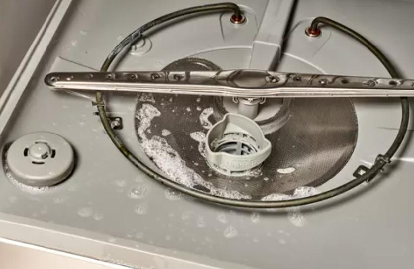 How to Unclog a Dishwasher: Simple Steps to Follow